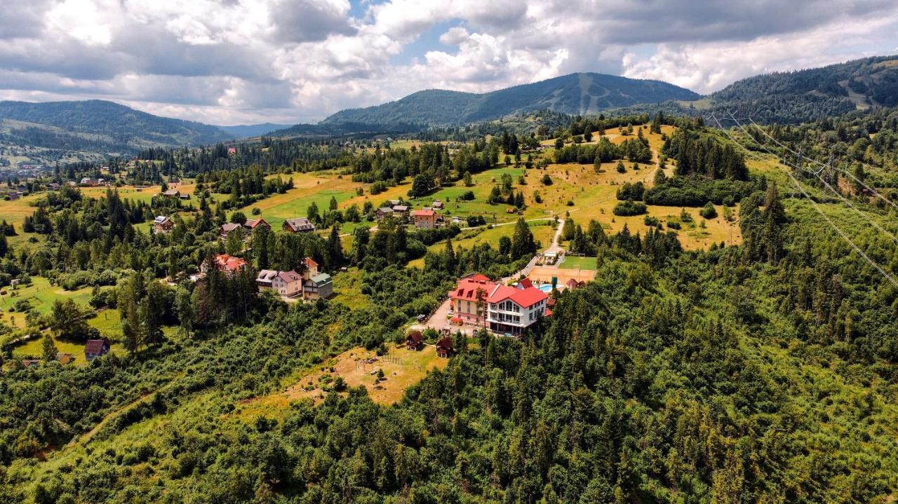 Hotel Карпатський Затишок à Slavsko Extérieur photo