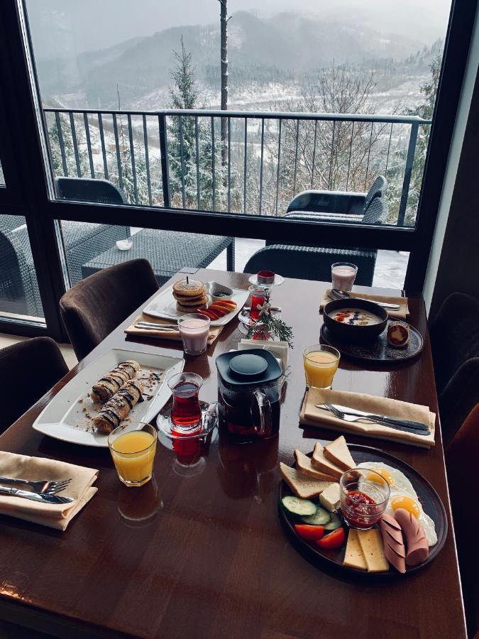 Hotel Карпатський Затишок à Slavsko Extérieur photo