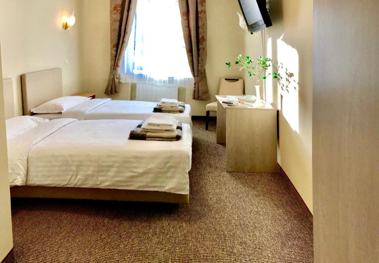 Hotel Карпатський Затишок à Slavsko Extérieur photo