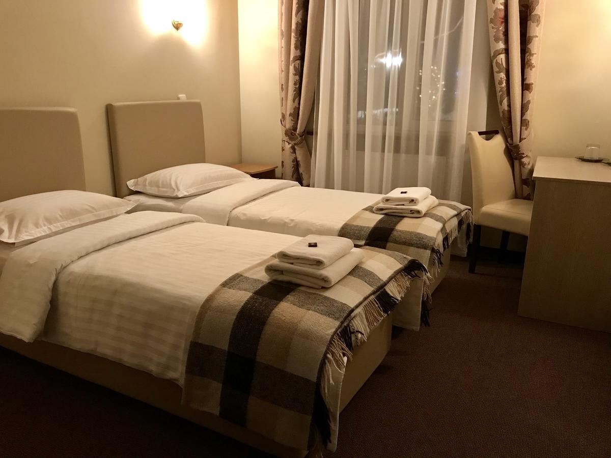 Hotel Карпатський Затишок à Slavsko Extérieur photo